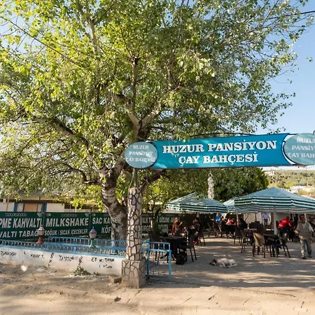 Huzur Ve Cay Bahcesi *