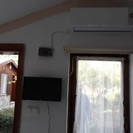 Huzur Ve Cay Bahcesi Δωμάτια σε οικογενειακή κατοικία